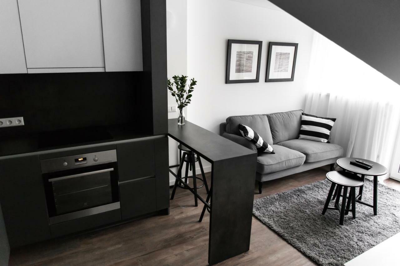 Deluxe Apartments By Hostlovers Kaunas Exterior photo